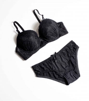 Conjunto lencero negro copa C