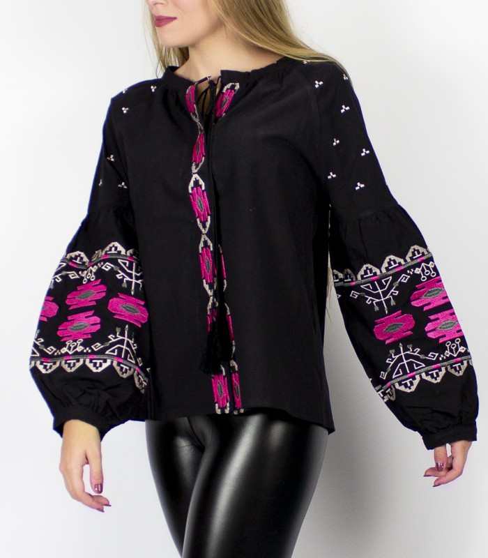 Camisa bordada